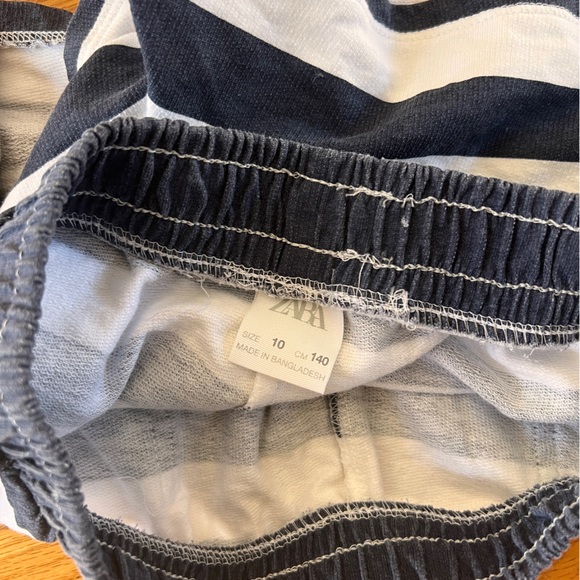 Zara mini pj shorts with stripes. Small girl size 10 - Picture 3 of 5